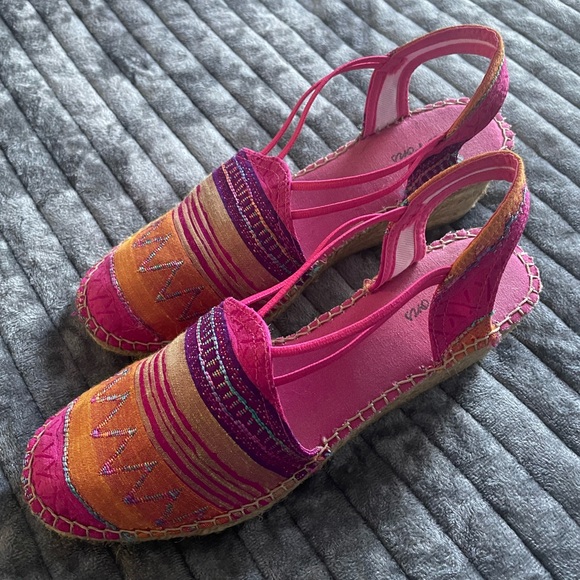 Toni Pons Tania Espadrilles - Picture 2 of 8